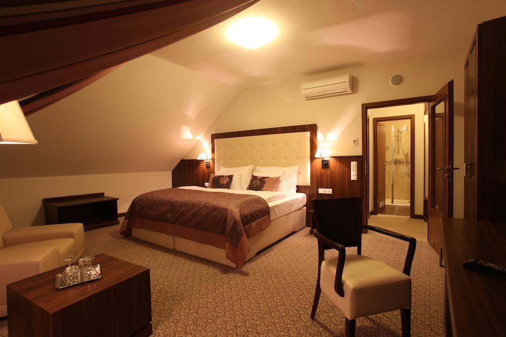 Hotel Sladovna Cerna Hora Kamer foto