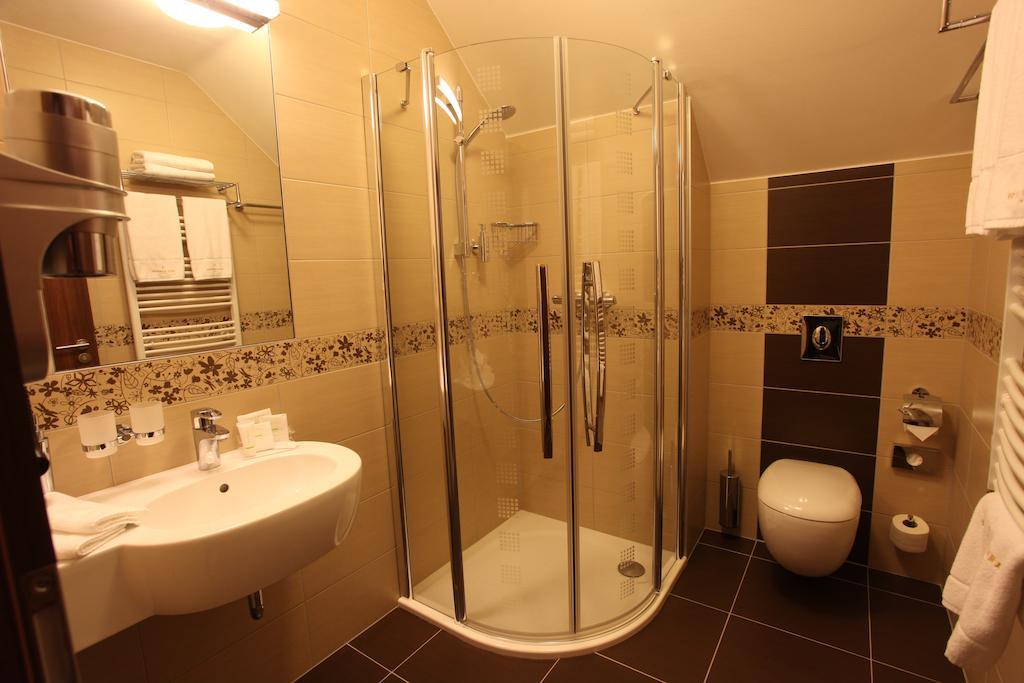 Hotel Sladovna Cerna Hora Buitenkant foto